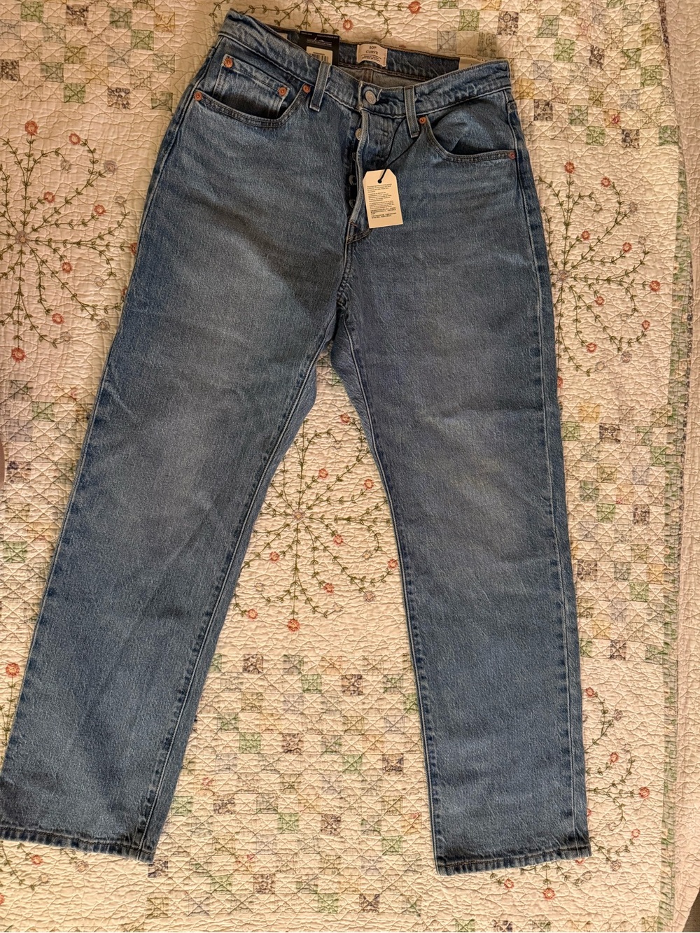 30x30 Levi's Light Blue 501® Curve High-Rise Jeans - Picture 5 of 10